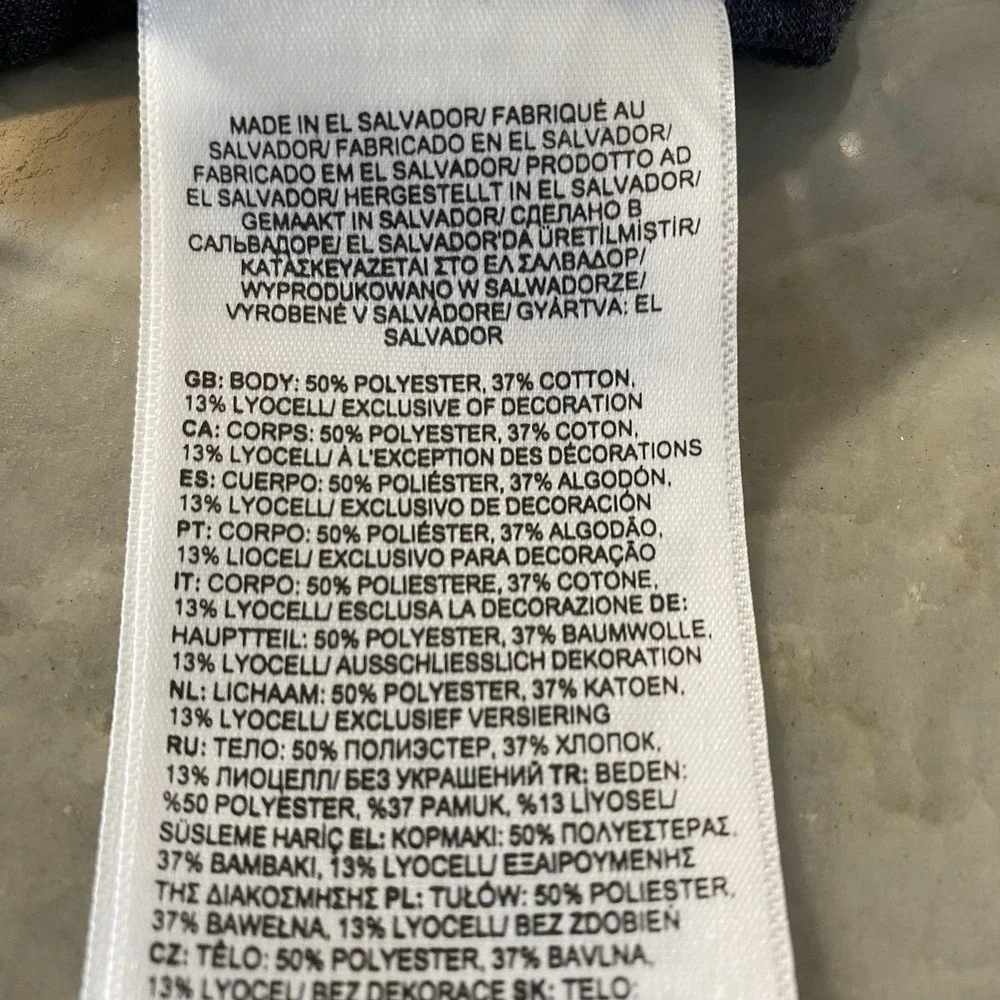 The North Face lightweight fabric Men's TShirt Blue Heather /Bl. Letters S/P NWT